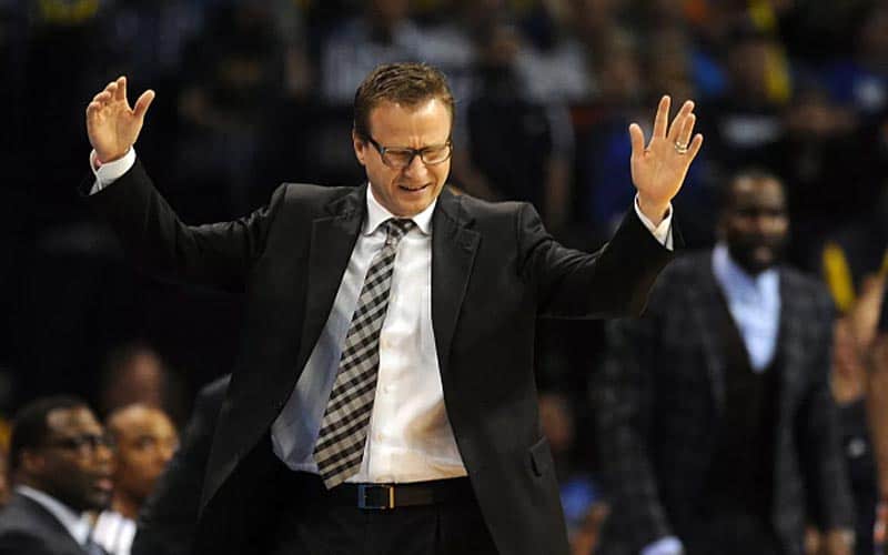 scott brooks first coach to be fired