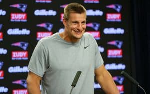 rob Gronkowski return NFL unretire