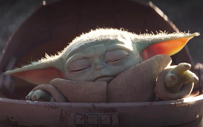 baby yoda use the force