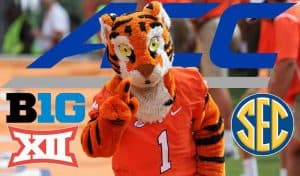 College Football Odds for Clemson Tigers to make CFP in 2021-22