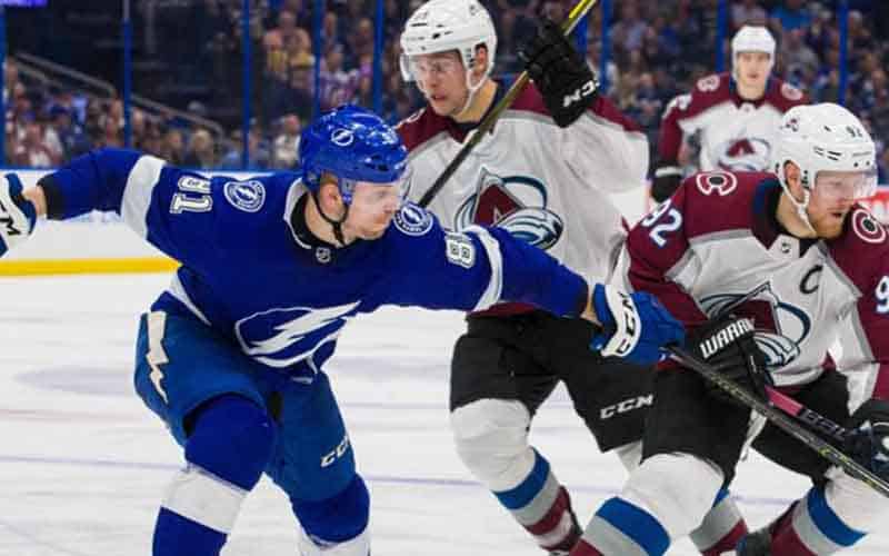 lightning avalanche betting lines for the 2022 Stanley Cup Finals favor CO
