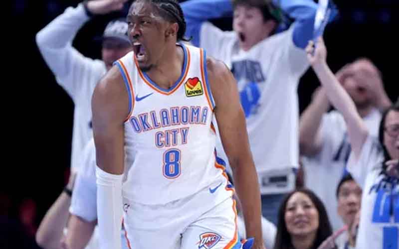 Jalen Williams of the Oklahoma City Thunder celebrating