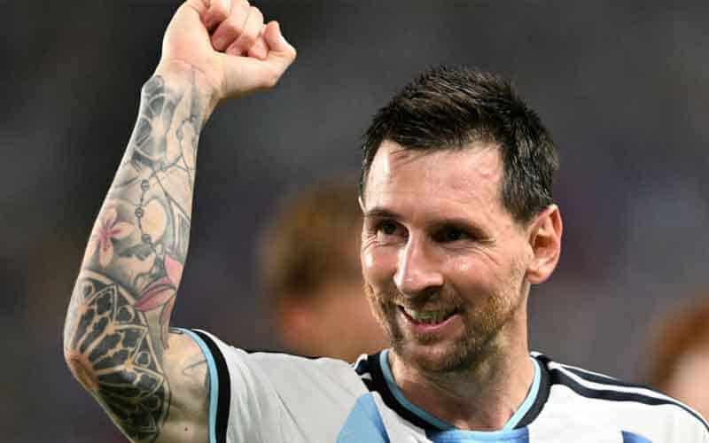 Lionel Messi celebrating